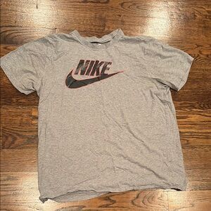 Nike Gray T-Shirt